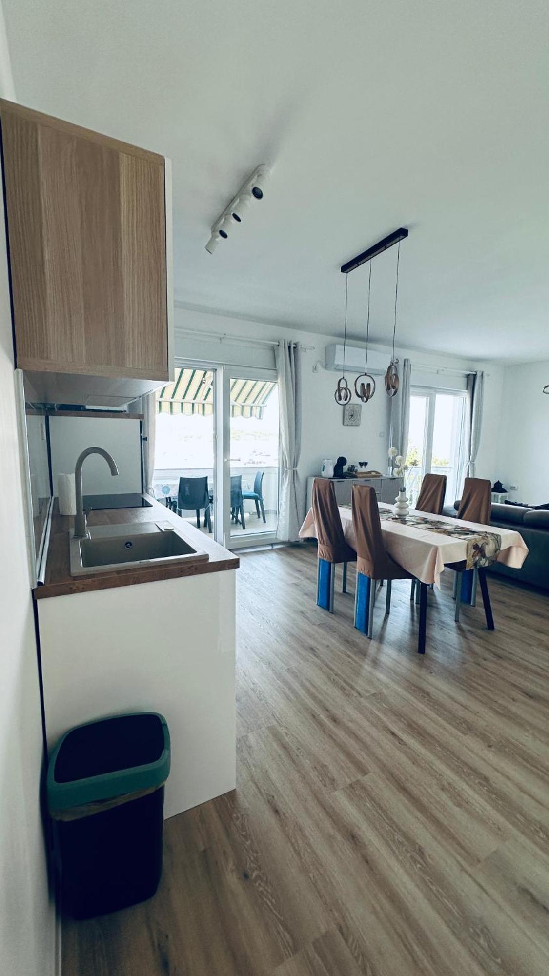 Apartments Anica Supetarska Draga Extérieur photo